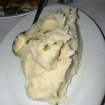 Arroyo Chop House - Garlic mashed potatoes - Steakhouses Near Me - Pasadena, California Arroyo Chop House - Garlic mashed potatoes - Steakhouses Near Me - Pasadena, California