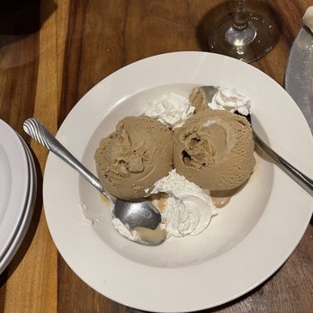 La Casa Bianca - Coffee Gelato - Pizza Near Me - Mary Esther, Florida La Casa Bianca - Coffee Gelato - Pizza Near Me - Mary Esther, Florida