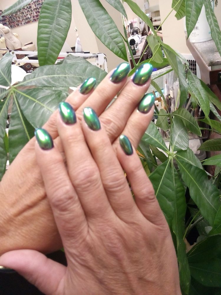 Angel Nails Logo