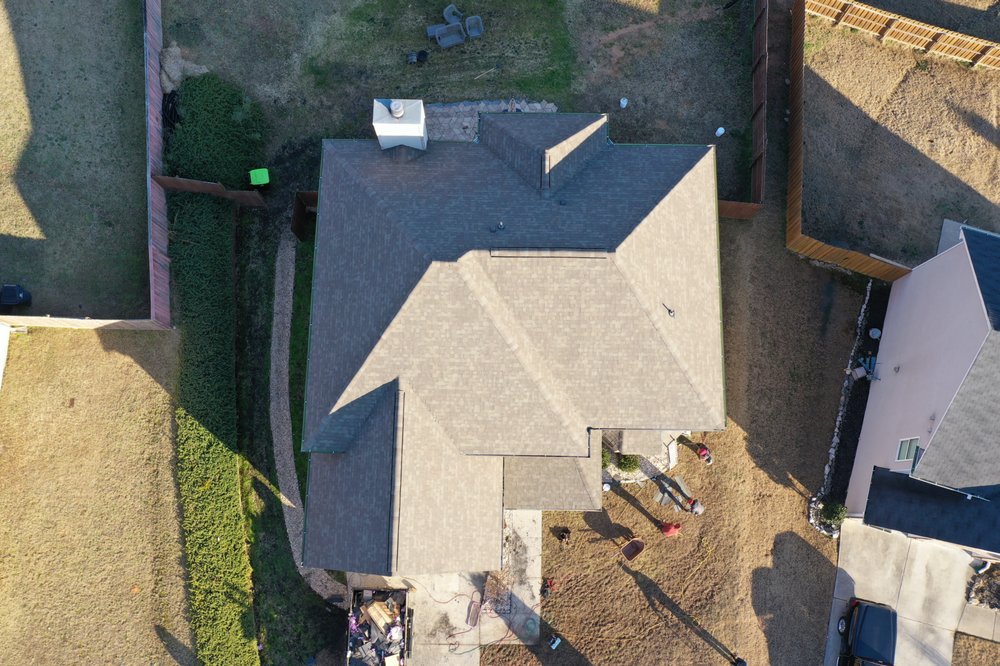 Slide of Paramount Roofing and Consulting