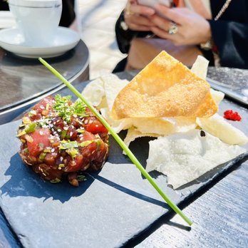 Bistro 1640 - Tuna tartare was excellent - French Near Me - Quebec City, Quebec