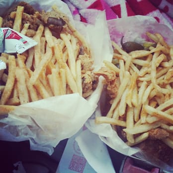Rudy's Chicken - Sweet baby Jesus! 3 piece and gizzards - Chicken Wings Near Me - Dallas, Texas Rudy's Chicken - Sweet baby Jesus! 3 piece and gizzards - Chicken Wings Near Me - Dallas, Texas