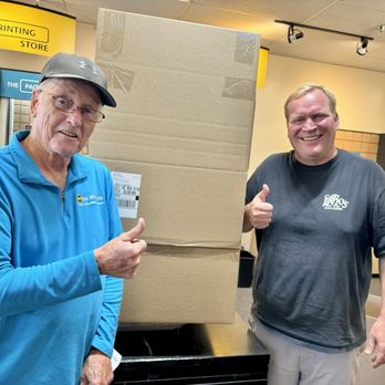 The UPS Store - He helped me get this stuffed animal to my niece at a great price! - Shipping Centers Near Me - Encinitas, California