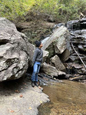 Issaqueena Falls by null