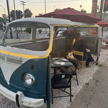 The Hummingbird - Outdoor seating - Peruvian Near Me - Los Angeles, California The Hummingbird - Outdoor seating - Peruvian Near Me - Los Angeles, California
