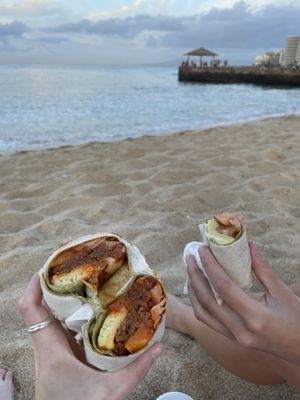 Tucker & Bevvy by null