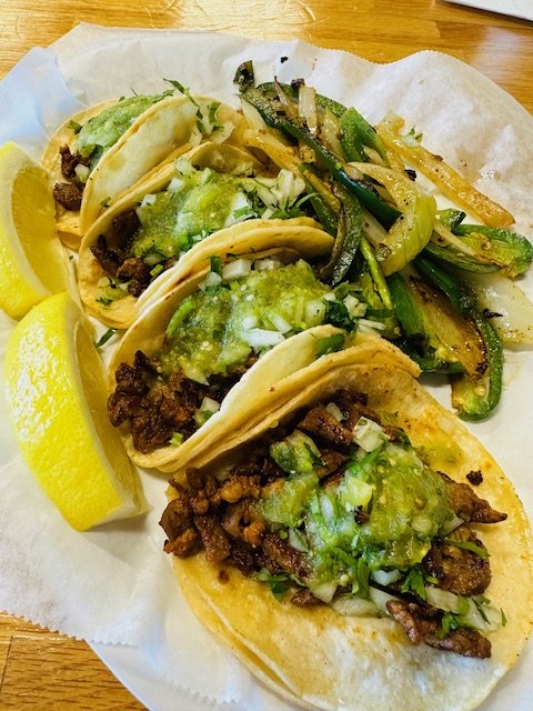 Los Gallos Taqueria