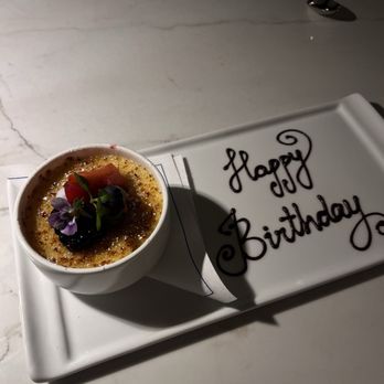 Splashes Restaurant - Creme Brûlée - New American Near Me - Laguna Beach, California Splashes Restaurant - Creme Brûlée - New American Near Me - Laguna Beach, California