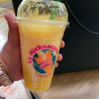La Michoacana Premier - They lady filled it up to the top!!! Yumm - Ice Cream & Frozen Yogurt Near Me - Long Beach, California