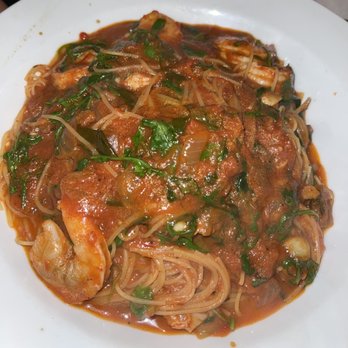 Il Mondo Vecchio - Shrimp with pasta special - Italian Near Me - Madison, New Jersey