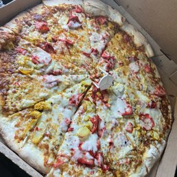 XL Chicken Tikka Masala x Tandoori Chicken pizza XL Chicken Tikka Masala x Tandoori Chicken pizza