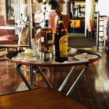Puerto Madero - Table side Irish whiskey set up. - Argentine Near Me - Cancún, ROO Puerto Madero - Table side Irish whiskey set up. - Argentine Near Me - Cancún, ROO