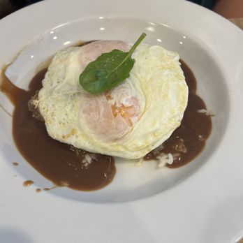 Aloha Kitchen - Wagyu beef loco moco - Breakfast & Brunch Near Me - Honolulu, Hawaii