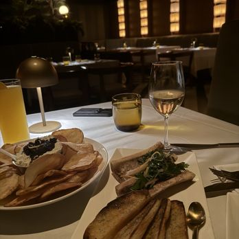 Mr. Lyons - Bone marrow and caviar - Steakhouses Near Me - Palm Springs, California Mr. Lyons - Bone marrow and caviar - Steakhouses Near Me - Palm Springs, California
