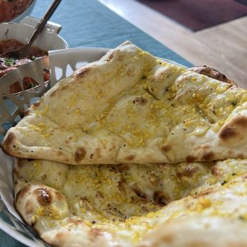 Modern Handi Indian Cuisine - Garlic Naan - Indian Near Me - Vancouver, British Columbia Modern Handi Indian Cuisine - Garlic Naan - Indian Near Me - Vancouver, British Columbia