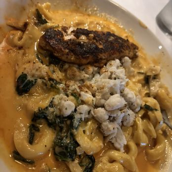 Amerigo Italian Restaurant - Three Three-Cheese Tortellini with blackened chicken and lump crabmeat - Italian Near Me - Memphis, Tennessee