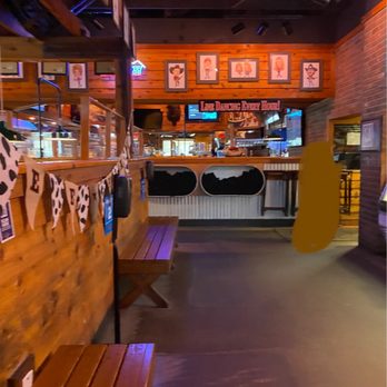 Texas Roadhouse - Entry - Steakhouses Near Me - Springfield, Missouri