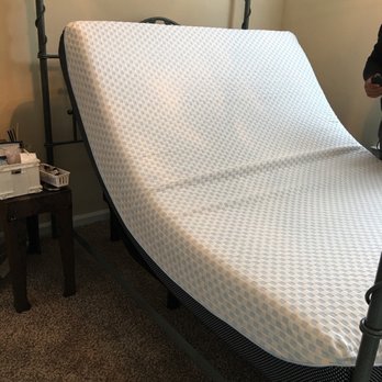 Ashley Store - Mattress w/adjustable base - Furniture Stores Near Me - Savannah, Georgia