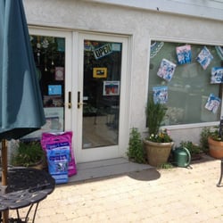 Tip Top Co Op - Patio