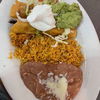 La Fiesta Mexican Restaurant - The two flautas are so small you can barely see them in the picture. - Mexican Near Me - Gainesville, Florida La Fiesta Mexican Restaurant - The two flautas are so small you can barely see them in the picture. - Mexican Near Me - Gainesville, Florida