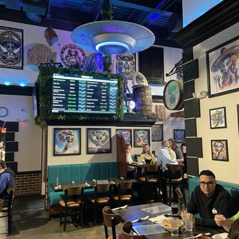 Alien Taco - Ambiance - Tacos Near Me - Jacksonville, Florida Alien Taco - Ambiance - Tacos Near Me - Jacksonville, Florida
