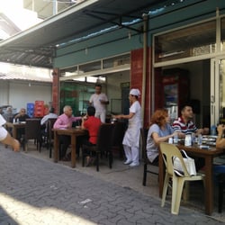 Sümer Pide Salonu - Arka bahce