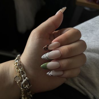 Amazing Nails - Nail Salons Near Me - San Rafael, California Amazing Nails - Nail Salons Near Me - San Rafael, California