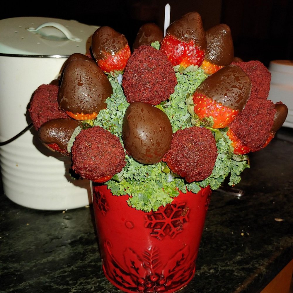 Edible Arrangements - What got delivered to my brother's family from this edible arrangements shop. - Florists Near Me - Framingham, Massachusetts Edible Arrangements - What got delivered to my brother's family from this edible arrangements shop. - Florists Near Me - Framingham, Massachusetts