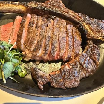 Salt & Char - Tomahawk / medium rare - Steakhouses Near Me - Saratoga Springs, New York Salt & Char - Tomahawk / medium rare - Steakhouses Near Me - Saratoga Springs, New York