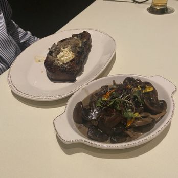 Red Oak Steakhouse - Steakhouses Near Me - Pine Bluff, Arkansas Red Oak Steakhouse - Steakhouses Near Me - Pine Bluff, Arkansas
