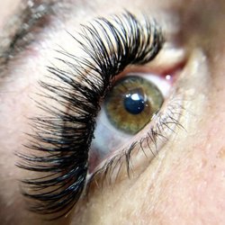 Lash ology and Spa - Volume lashes by kate