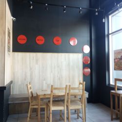 Red Swan Pizza - Inside the restaurant