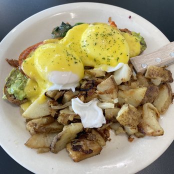 Bob's Diner - Avocado Toast - American Near Me - Manchester Center, Vermont