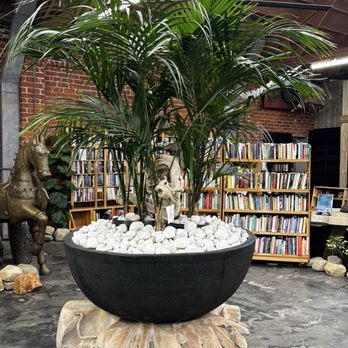 The Last Bookstore - Bookstores Near Me - Studio City, California The Last Bookstore - Bookstores Near Me - Studio City, California