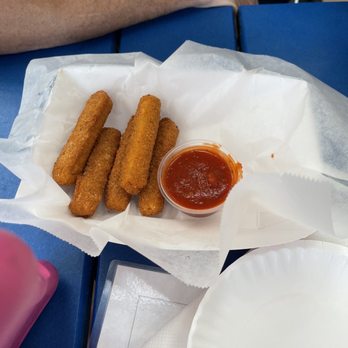 Bummz Beach Cafe - Mozzarella Sticks - Cafes Near Me - Myrtle Beach, South Carolina Bummz Beach Cafe - Mozzarella Sticks - Cafes Near Me - Myrtle Beach, South Carolina