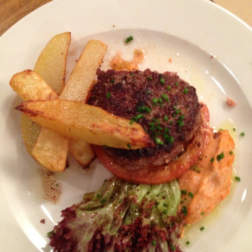 La Pubilla - hamburger - Mediterranean Near Me - Barcelona, B La Pubilla - hamburger - Mediterranean Near Me - Barcelona, B