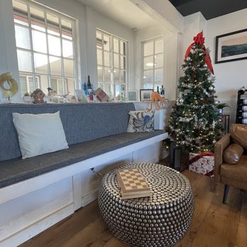Deep Sea Wine Tasting Room - Wine Bars Near Me - Ventura, California Deep Sea Wine Tasting Room - Wine Bars Near Me - Ventura, California