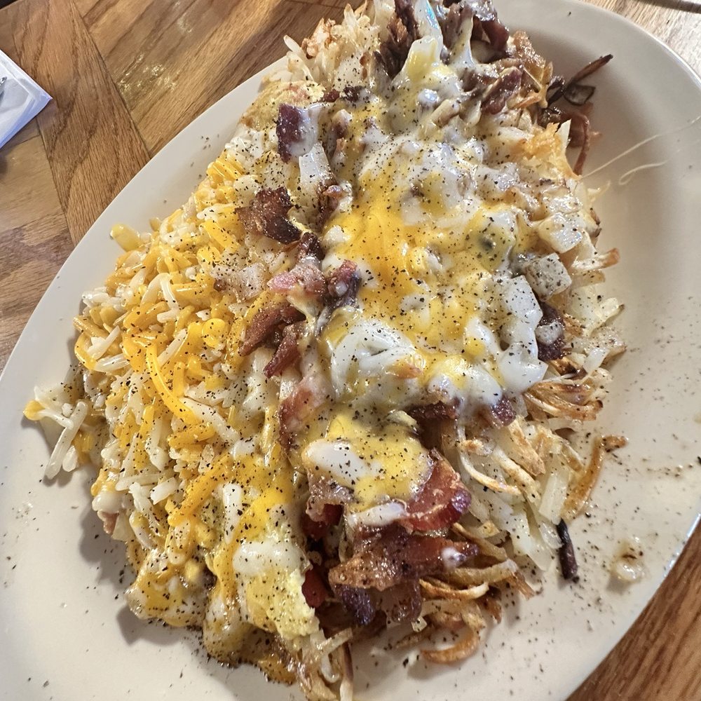 Denver omlete with Lonnie's Hash Browns