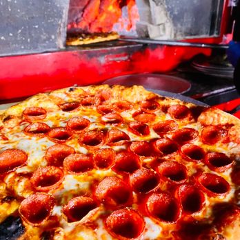 Pablito's Pizza - Love the Pepperoni Pizza with little cup peperroni - Food Trucks Near Me - North Hollywood, California Pablito's Pizza - Love the Pepperoni Pizza with little cup peperroni - Food Trucks Near Me - North Hollywood, California