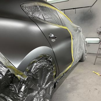 Bob's Auto Body - Body Shops Near Me - Wilmington, Massachusetts