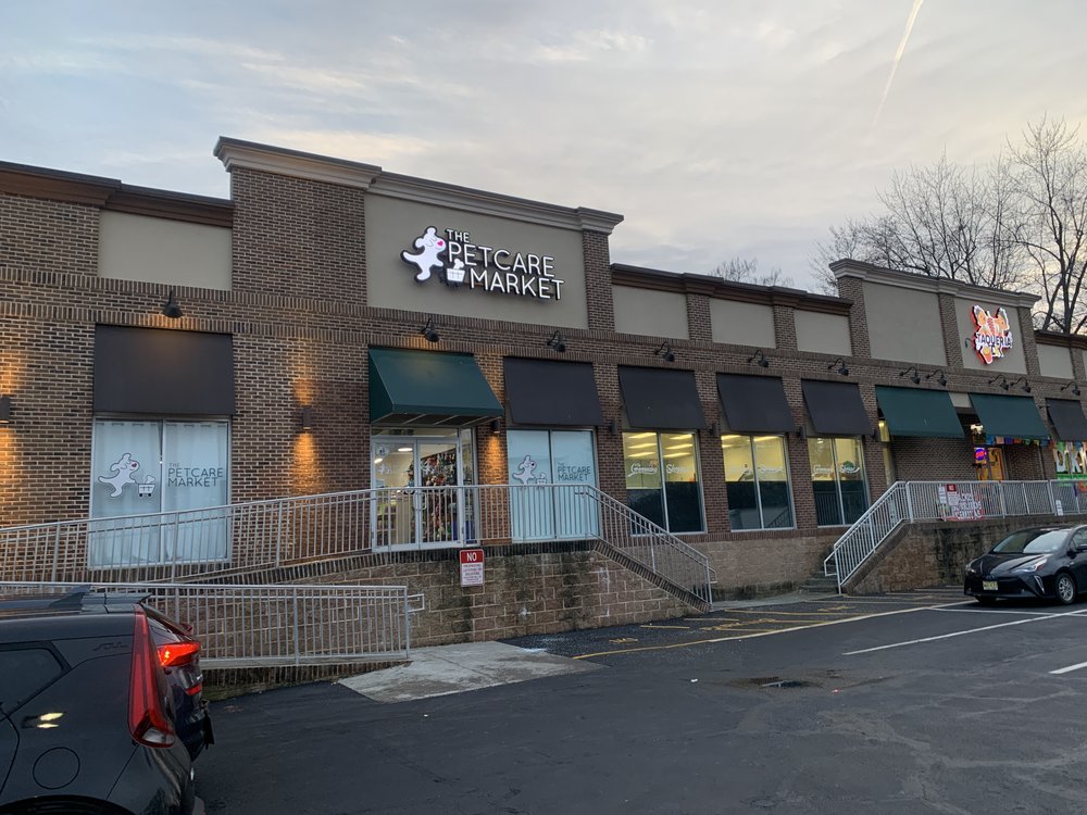 THE PETCARE MARKET Updated June 2024 275 Main St, Lodi, New Jersey