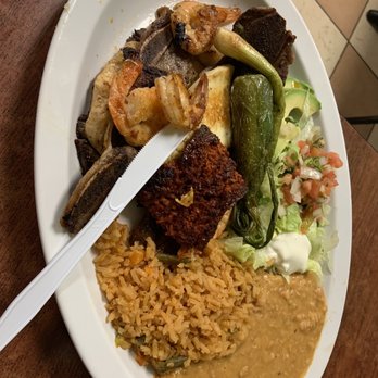 Catalina Mexican Restaurant - a plate of food - Mexican Near Me - Hapeville, Georgia