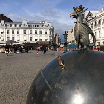 Gustav Adolfs torg - Parks Near Me - Malmö, M