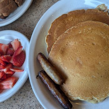 Four Korner's - Kids Pancakes - Breakfast & Brunch Near Me - Auburn Hills, Michigan Four Korner's - Kids Pancakes - Breakfast & Brunch Near Me - Auburn Hills, Michigan