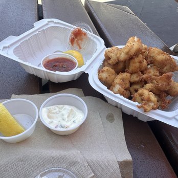 Abalonetti Bar and Grill - Famous Calamari - Italian Near Me - Monterey, California