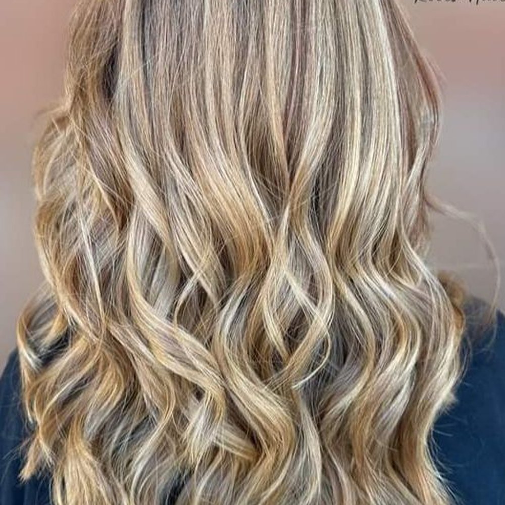 Rustic Roots Hair - Cut, red and blonding - Hair Salons Near Me - Richmond, Kentucky Rustic Roots Hair - Cut, red and blonding - Hair Salons Near Me - Richmond, Kentucky