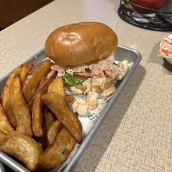 Flick's Pub