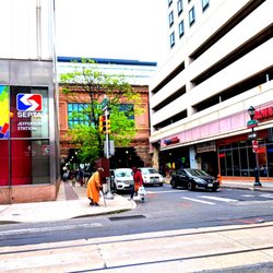 Jefferson Station - Jefferson Station SEPTA -- exterior / storefront