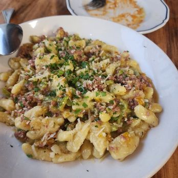 Fete - Lamb pasta - New American Near Me - Honolulu, Hawaii Fete - Lamb pasta - New American Near Me - Honolulu, Hawaii