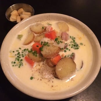 Fishing With Dynamite - Clam Chowder with real clams (in shells)! - Seafood Near Me - Manhattan Beach, California